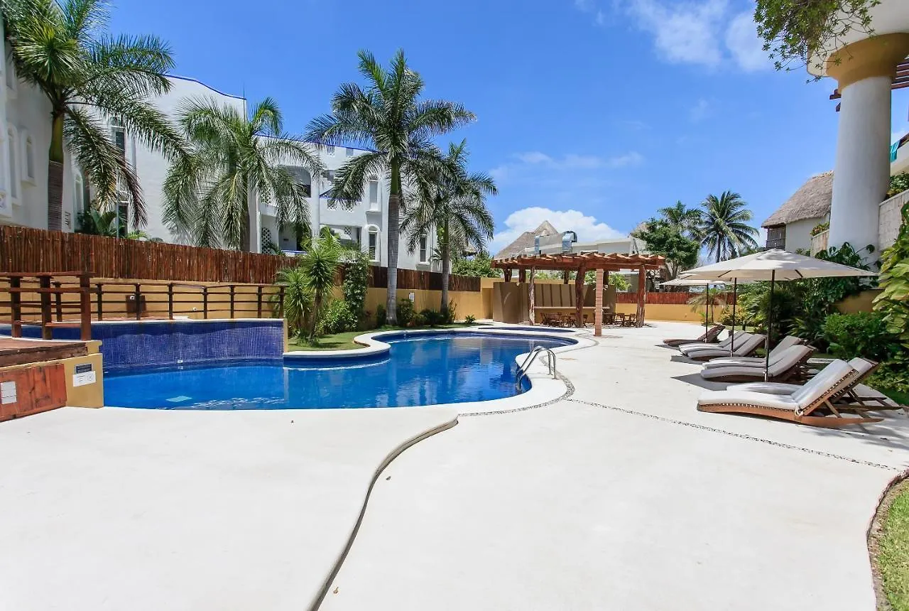 公寓 2 Bedroom Ph Private Mini Pool And Terrace 普拉亚卡门